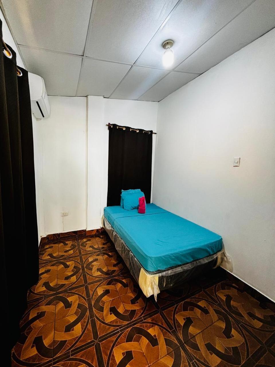 La Casona Sv Hostal La Libertad Luaran gambar